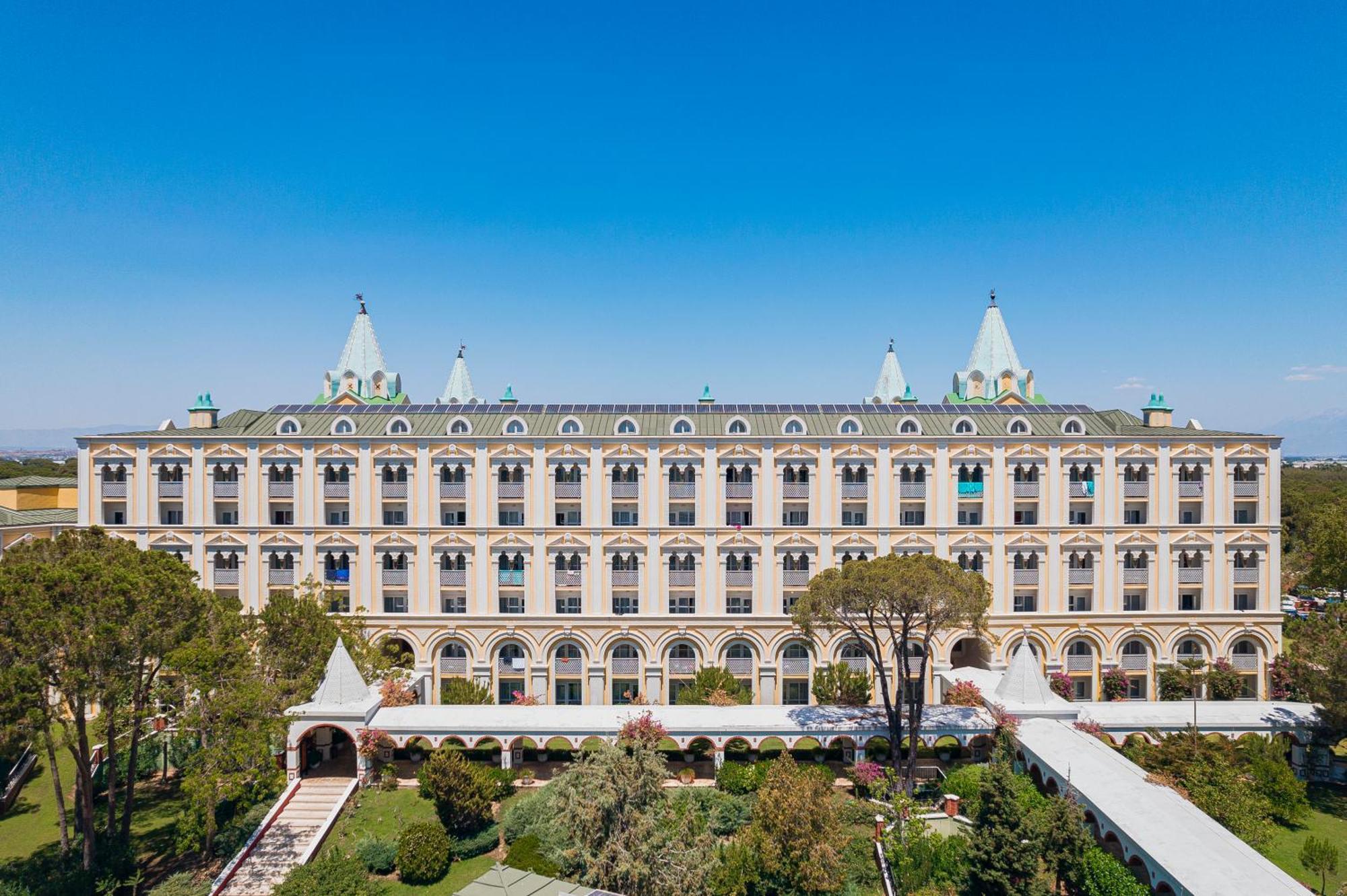 Kremlin Palace Antalya Exterior photo The American University of Rome