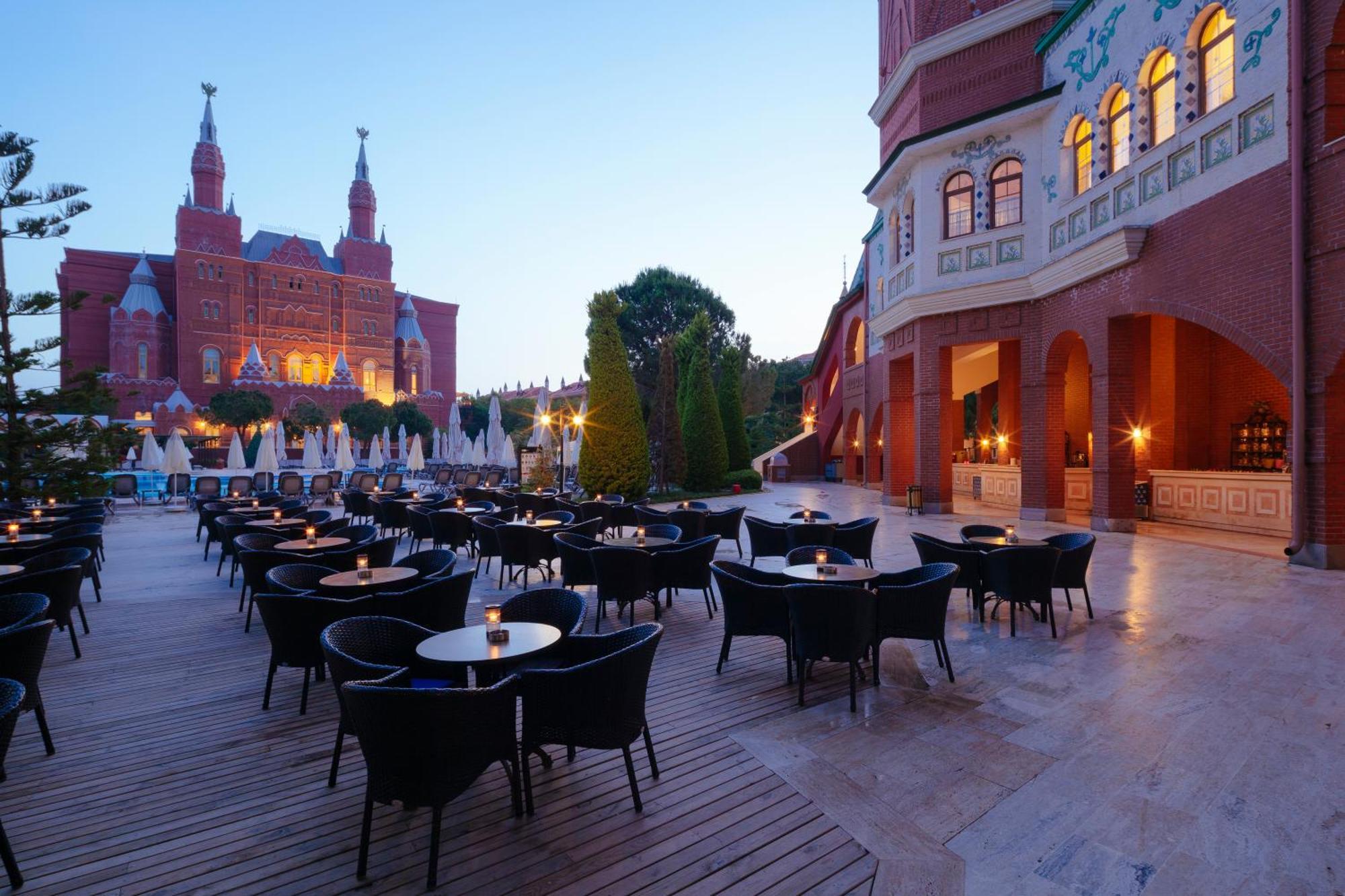 Kremlin Palace Antalya Exterior photo The terrace of the hotel